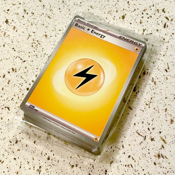 Pokémon Temporal Forces Cards & More Bundle - Picture 5 of 8